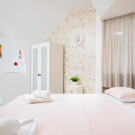 Crete House Anissaras - Outdoor Pool - 4 Guests